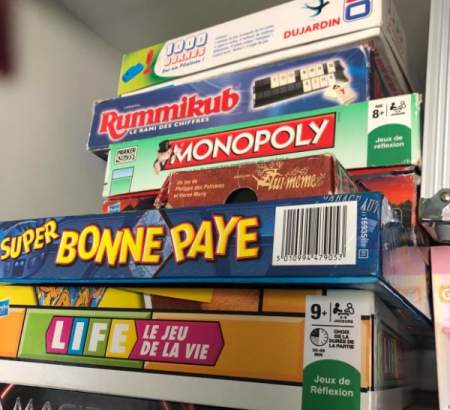 Jeux de société à disposition au Camping Del Bosc